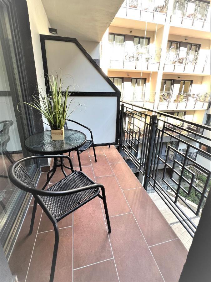 Luxe Central Studio With Pool, Parking & Ac Βουδαπέστη Εξωτερικό φωτογραφία