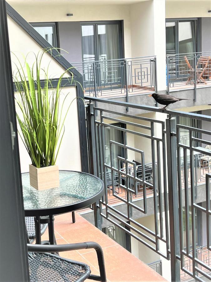 Luxe Central Studio With Pool, Parking & Ac Βουδαπέστη Εξωτερικό φωτογραφία