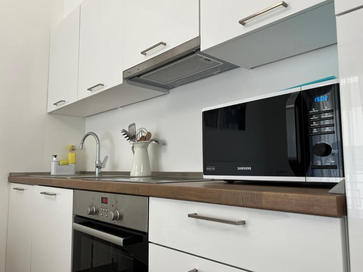Luxe Central Studio With Pool, Parking & Ac Βουδαπέστη Εξωτερικό φωτογραφία